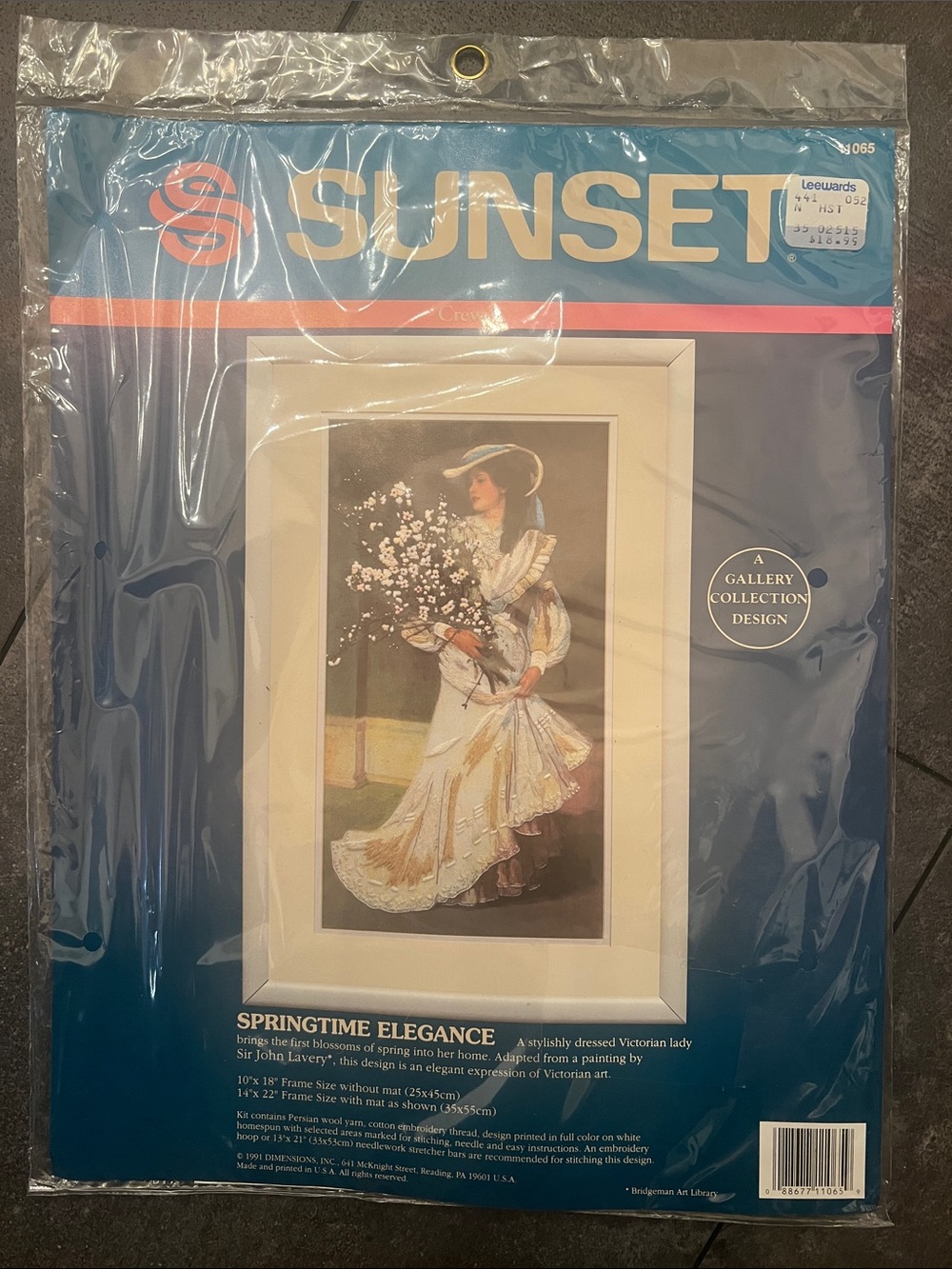 Vintage SUNSET Springtime Elegance Crewel stitching kit. New in pkg. Victorian